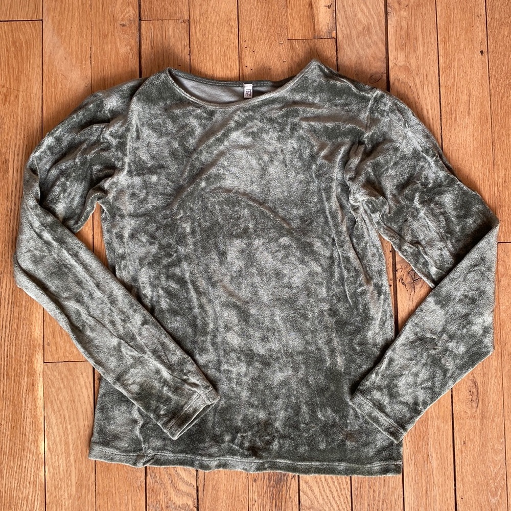 Baserange Sage Velvet Top